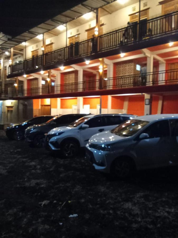 Hotel Nur Cahaya - Syariah بروبولينغو المظهر الخارجي الصورة